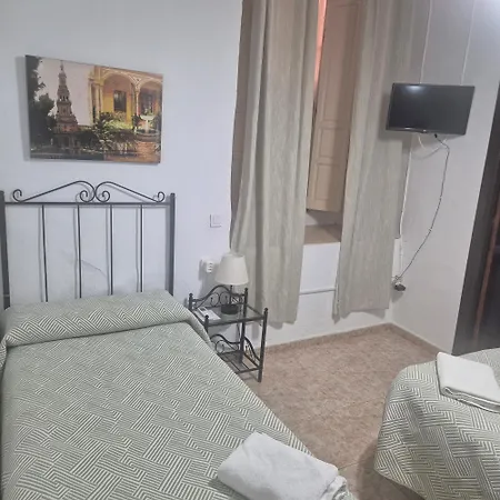 Pension Javier Sevilla Buitenkant foto