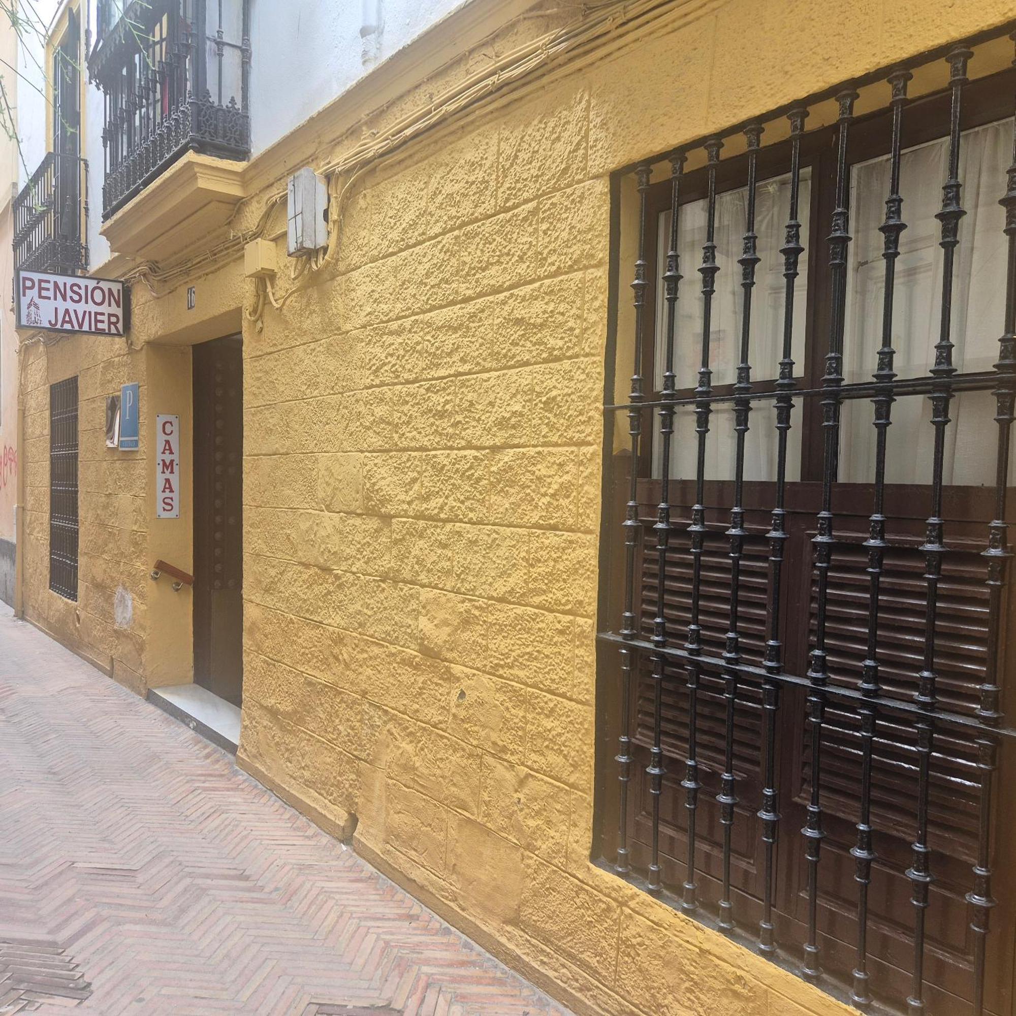 Casa de hóspedes Javier Sevilha